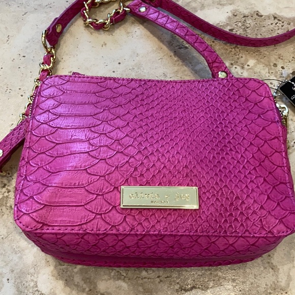 Crossbody bag gold chain faux alligator skin pink - Picture 3 of 16